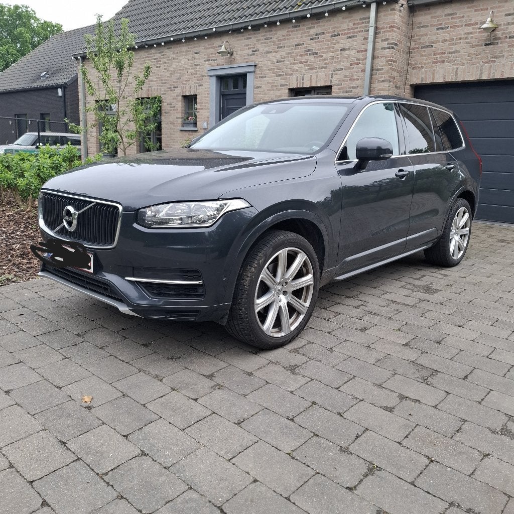 volvo xc90 D4 AWD, Autos, Volvo, Particulier, XC90, 4x4, ABS, Régulateur de distance, Airbags, Air conditionné, Alarme, Climatisation automatique