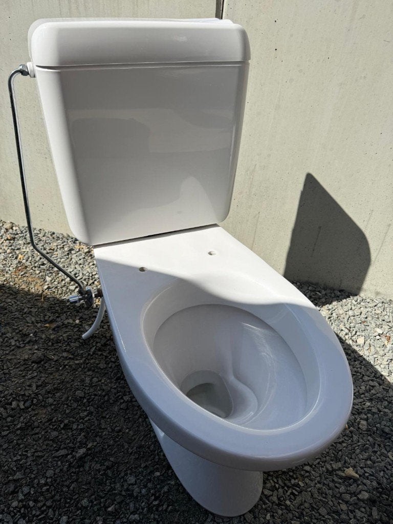 wc pot + reservoir - inbouwreservoir geberit 994.183.00.0, Doe-het-zelf en Bouw, Sanitair, Ophalen, Gebruikt, Toilet