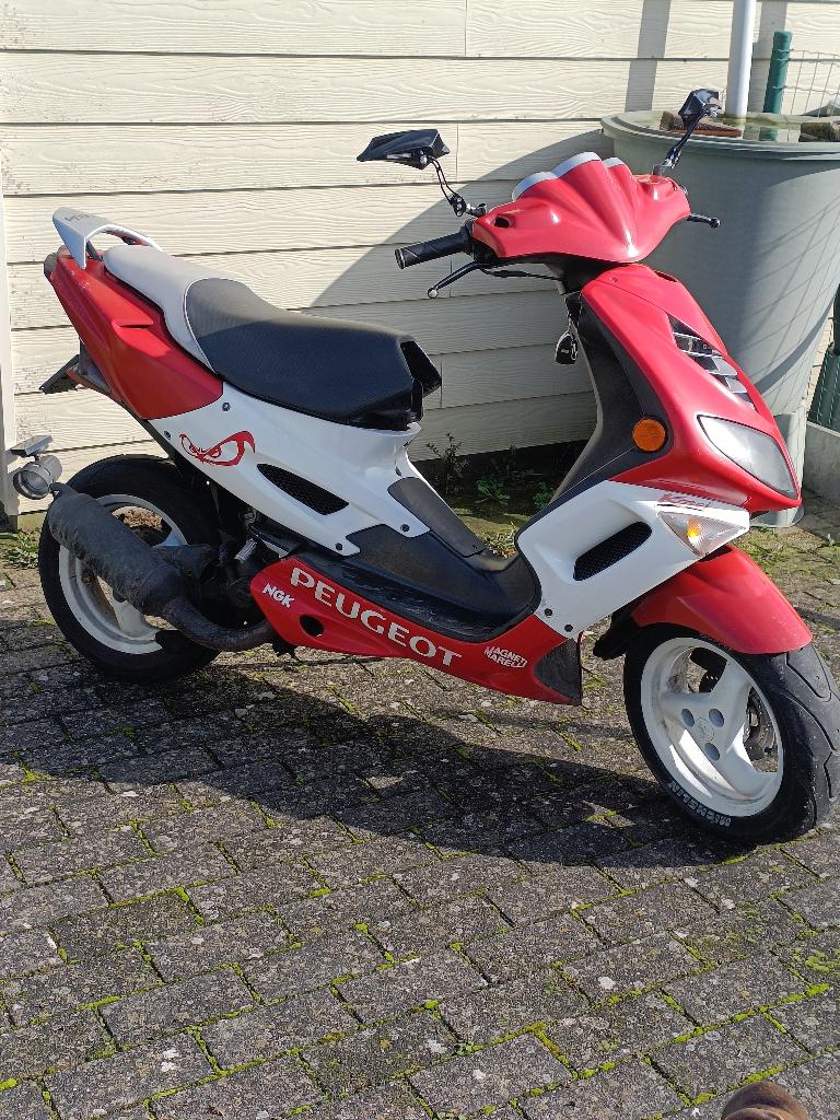 Speedfight 2, Vélos & Vélomoteurs, Scooters | Peugeot, 49 cm³, Classe B (45 km/h), Enlèvement, Utilisé