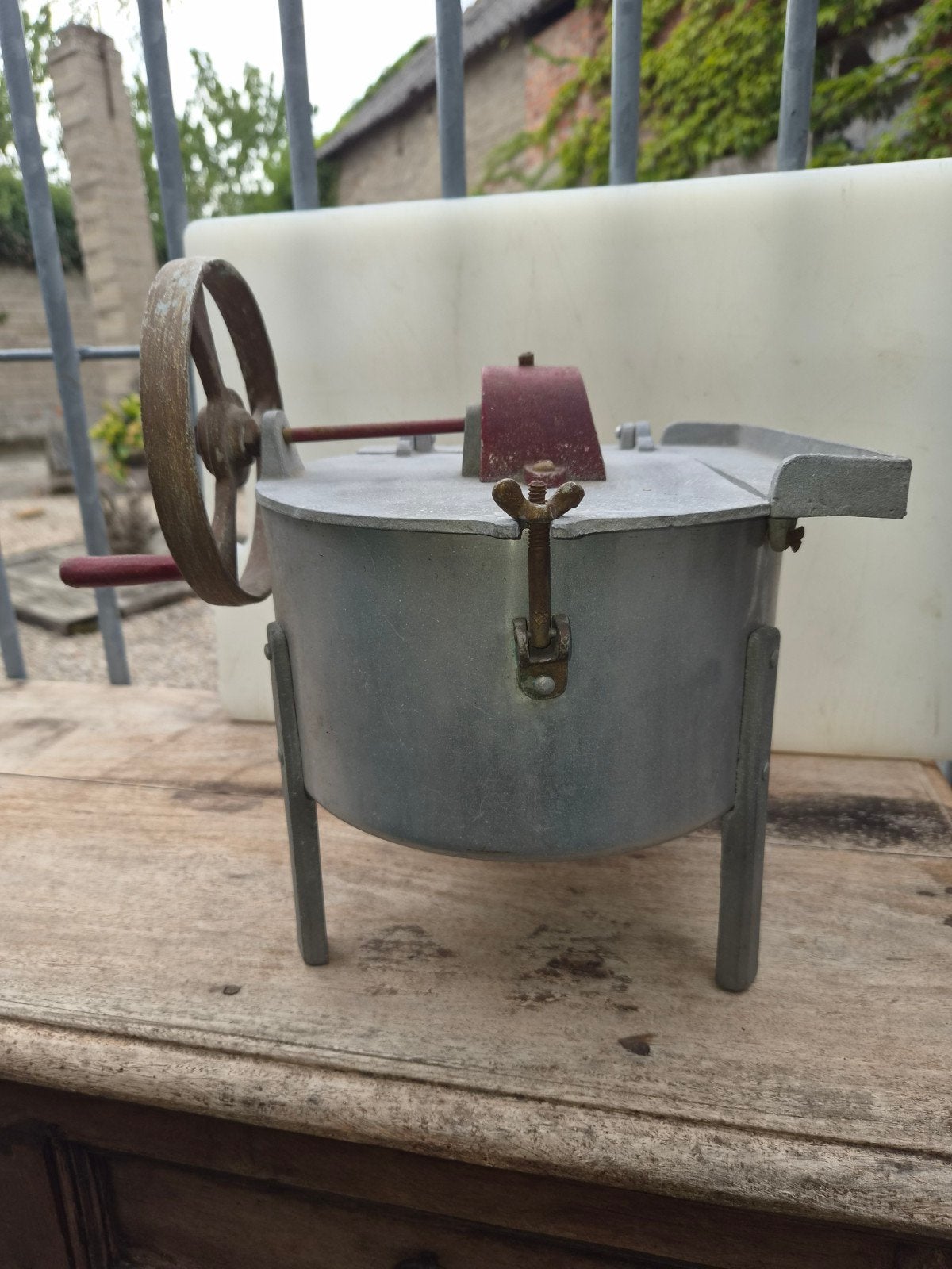 oude speelgoed wasmachine, Antiek en Kunst, Ophalen