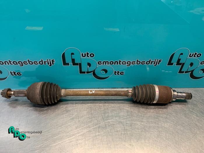 Arbre de transmission avant gauche d'un Renault Clio (Clio 3, Renault, -, 3 mois de garantie, Utilisé