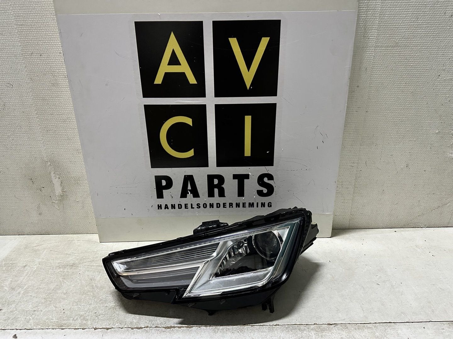 Koplamp Audi A4 S4 Xenon Led 8W0941005 links, -, Audi, Utilisé, -