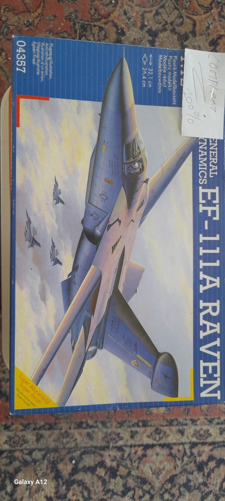 Verkoop mijn modelbouw doosje. ((  ZIE NAAR ALLE FOTO'S  )), Hobby & Loisirs créatifs, Modélisme | Avions & Hélicoptères, Neuf