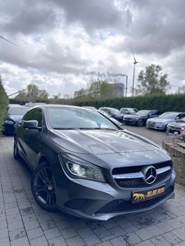 Mercedes-Benz CLA180 SB, Auto's, Mercedes-Benz, Voorwielaandrijving, CLA, 4 cilinders, Leder en Stof