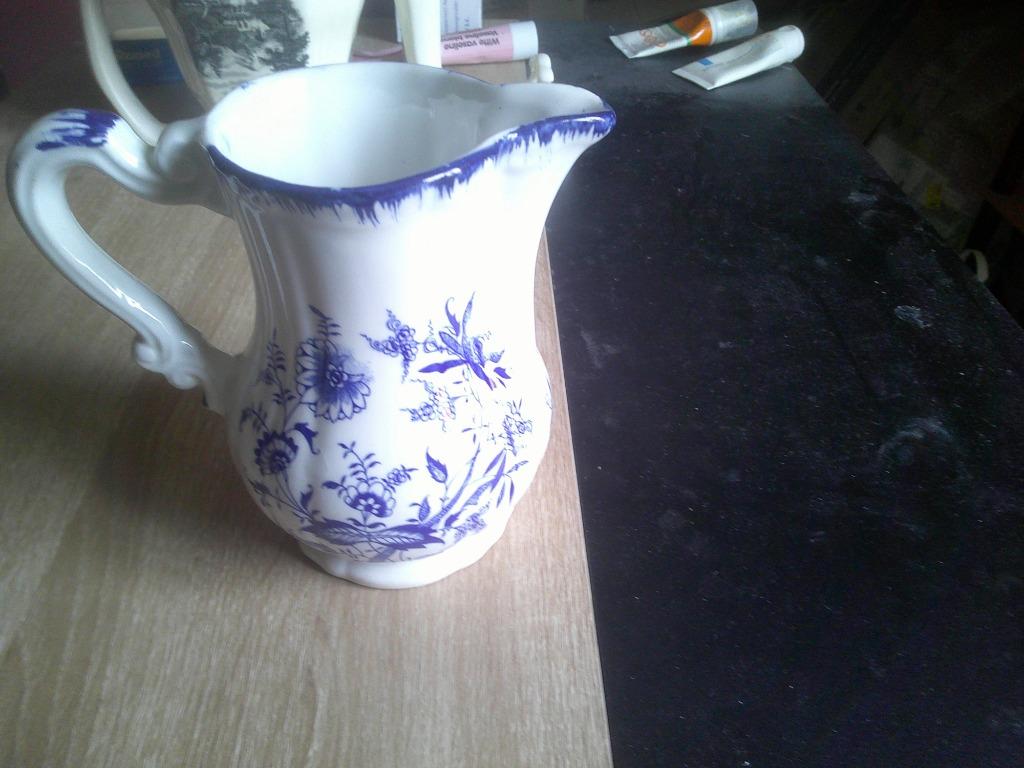 à vendre un ancien pot au lait signé lancaster comme neuf ., Enlèvement