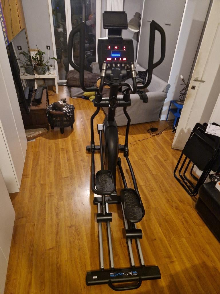 Vélo elliptique Cardiostrong FX80, Comme neuf, Enlèvement, Métal, Vélo elliptique
