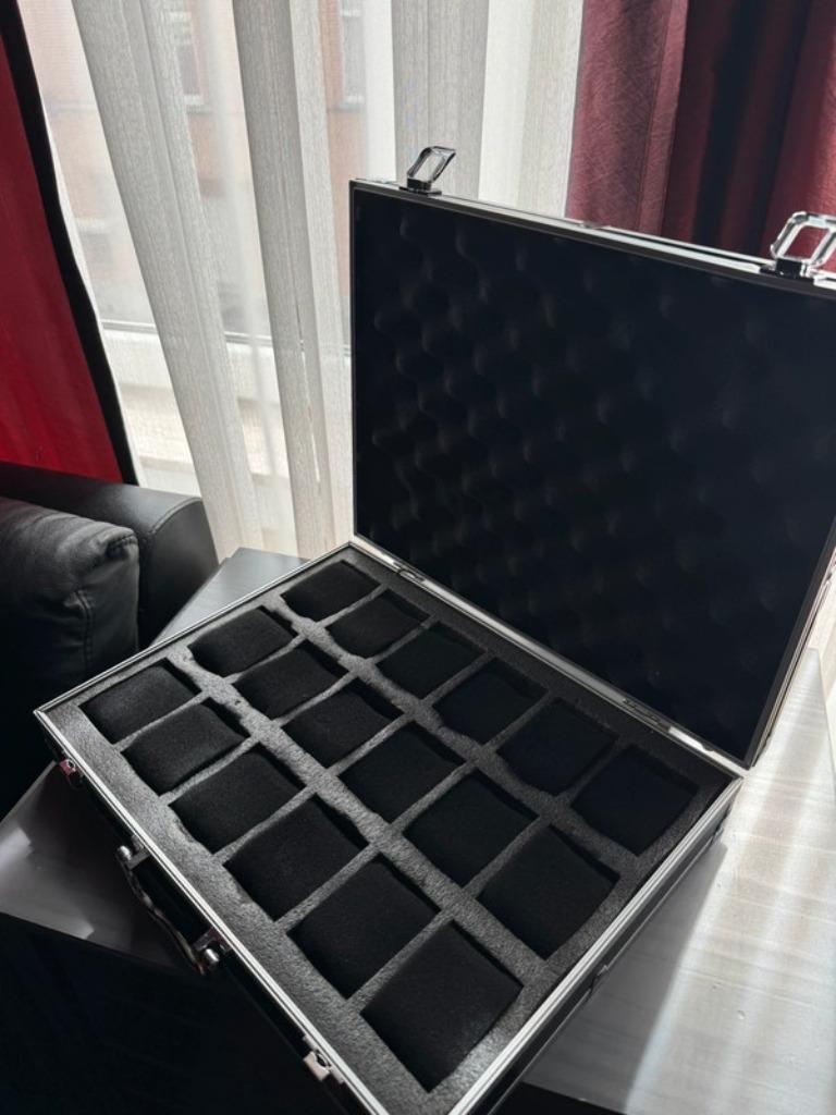 Grande boite type malette pour montre 18 places rangement, Bijoux, Sacs & Beauté, Montres | Hommes, Neuf, Enlèvement ou Envoi