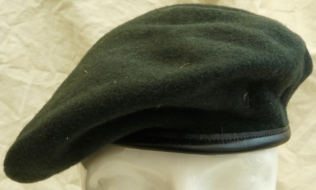 Baret Petrol Koninklijke Landmacht, maat 58, va 2000.(Nr.12), Enlèvement ou Envoi, Armée de terre, Casque ou Béret