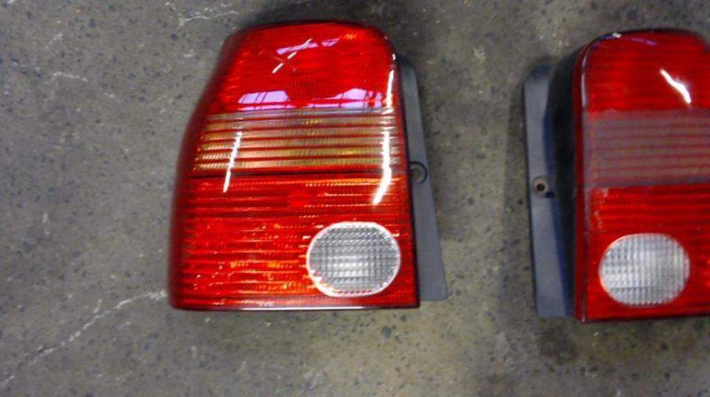 Feu arrière gauche Volkswagen Lupo 1998-2005 LP/13800, Enlèvement ou Envoi, Utilisé, Volkswagen