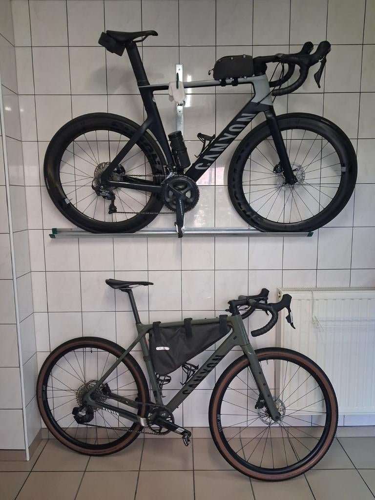 Fietsenrek - Fietshaak - muurhaak                    3 stuks, Ophalen, Zo goed als nieuw