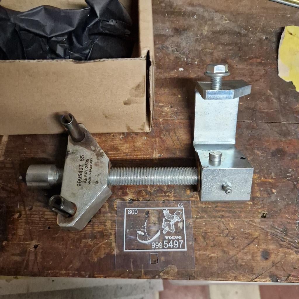 Volvo 850 tool 9995497 bushing silent bloc, Ophalen of Verzenden, Zo goed als nieuw