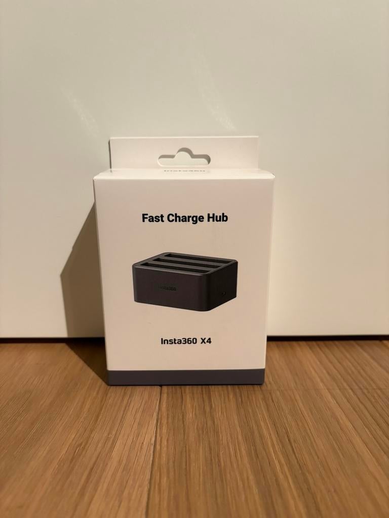 Insta360 X4 | Fast Charge Hub, Envoi, Neuf