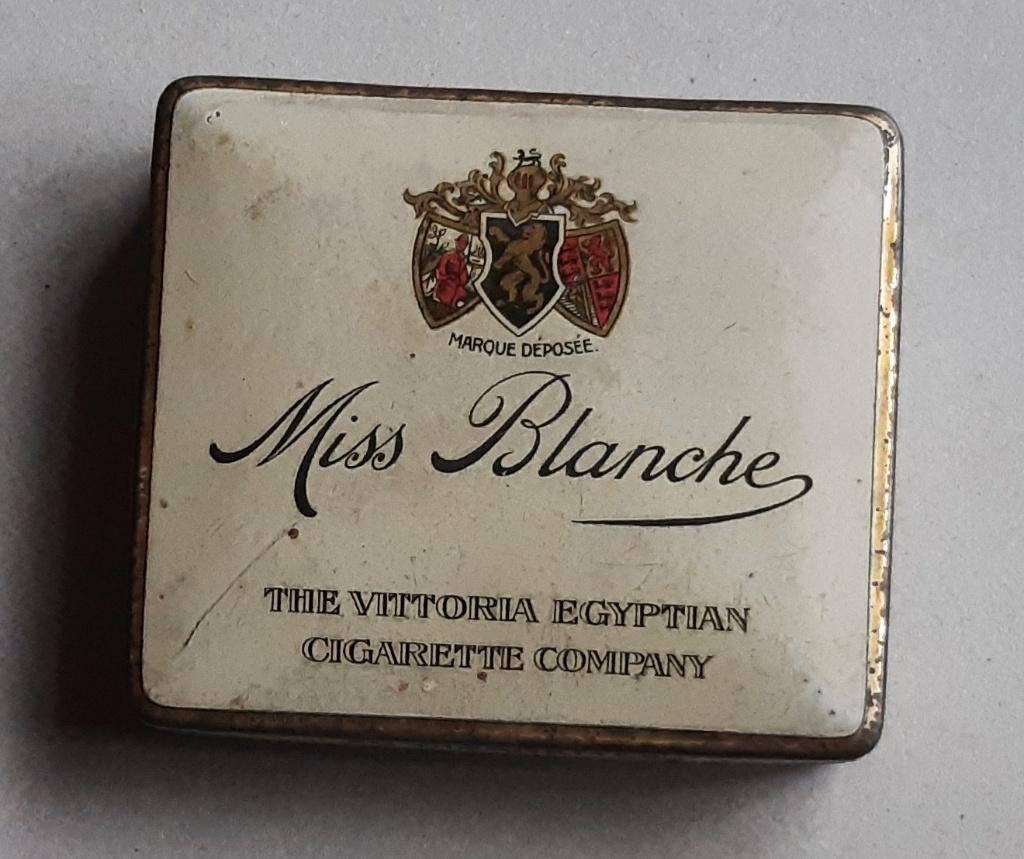TABAK SIGARETTEN CIGARETTES BLIKJE MISS BLANCHE, Enlèvement ou Envoi