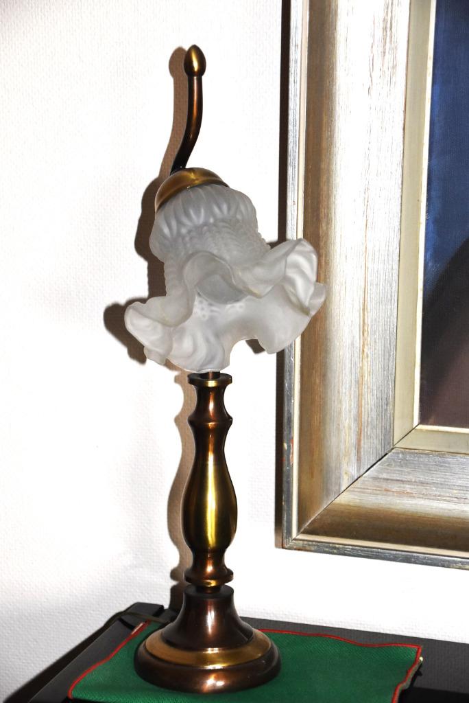 LAMPE DE TABLE  (STYLE JUGENDSTIL), Enlèvement ou Envoi