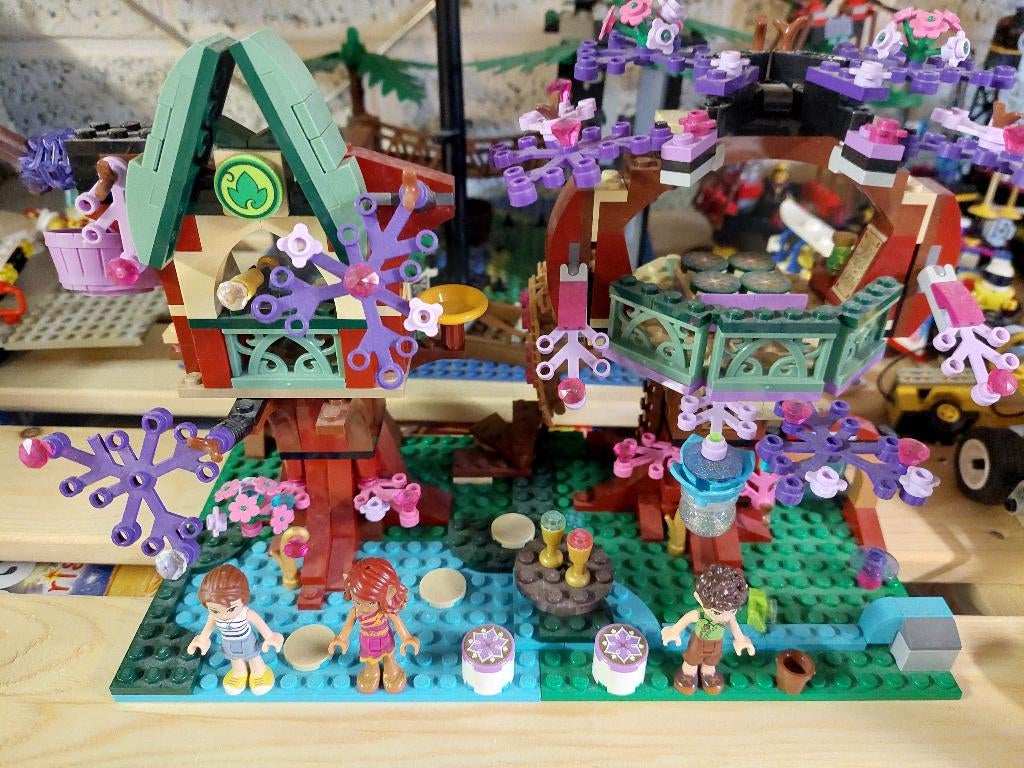 Lego 41075 Elves Treetop Hideaway, Ophalen of Verzenden, Zo goed als nieuw, Complete set, Lego