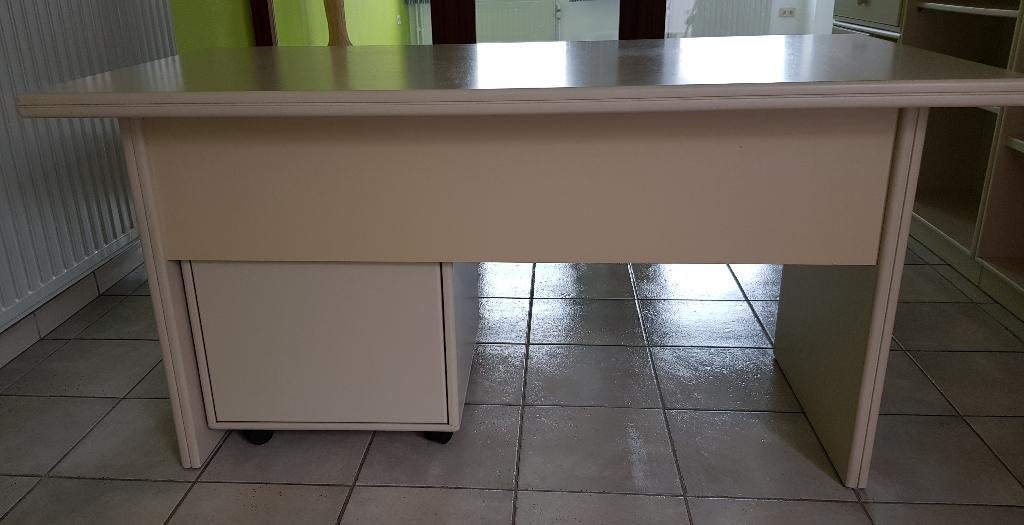 Bureau de Hülsta, Enlèvement, Utilisé