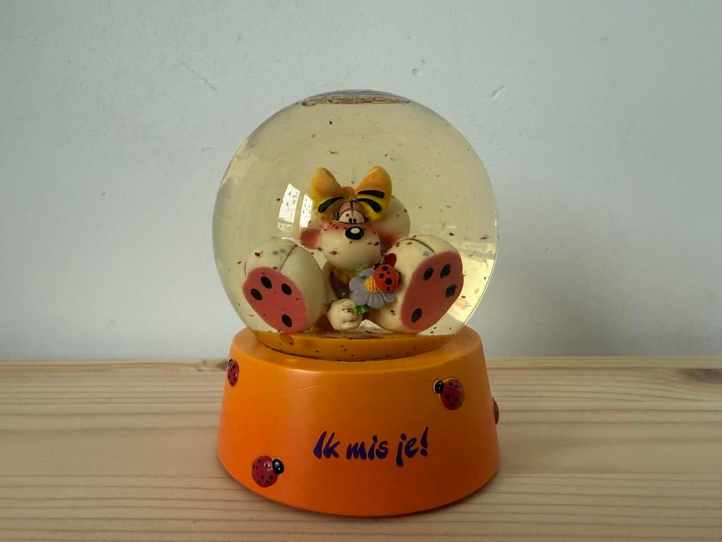 Diddl sneeuwbal, Verzamelen, Ophalen, Diddlina, Nieuw, Beeldje of Figuurtje