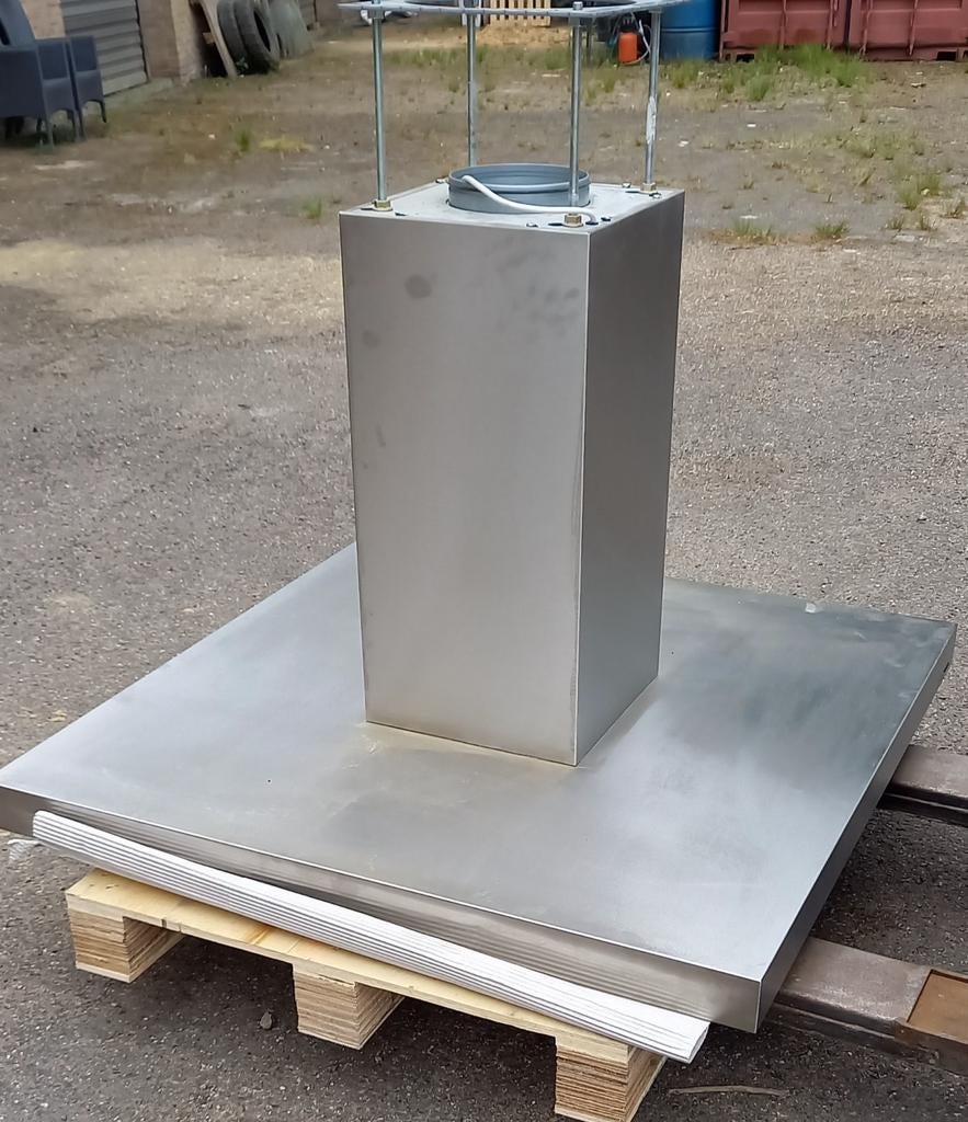 Capot pour îlot de cuisine BULTHAUP, Moteur, Hotte pour îlot, Enlèvement, Utilisé