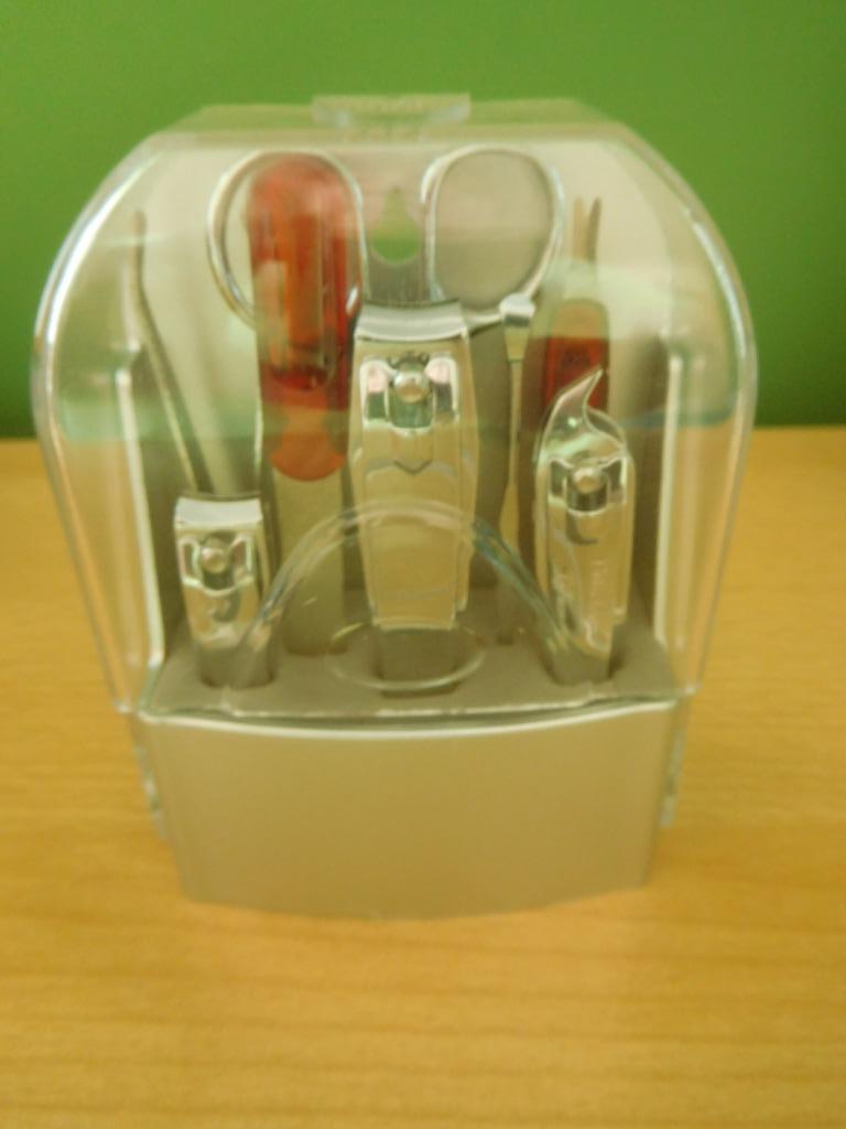 Kit voor manicure/pedicure, Ophalen of Verzenden, Nieuw, Hand- en Voetverzorging