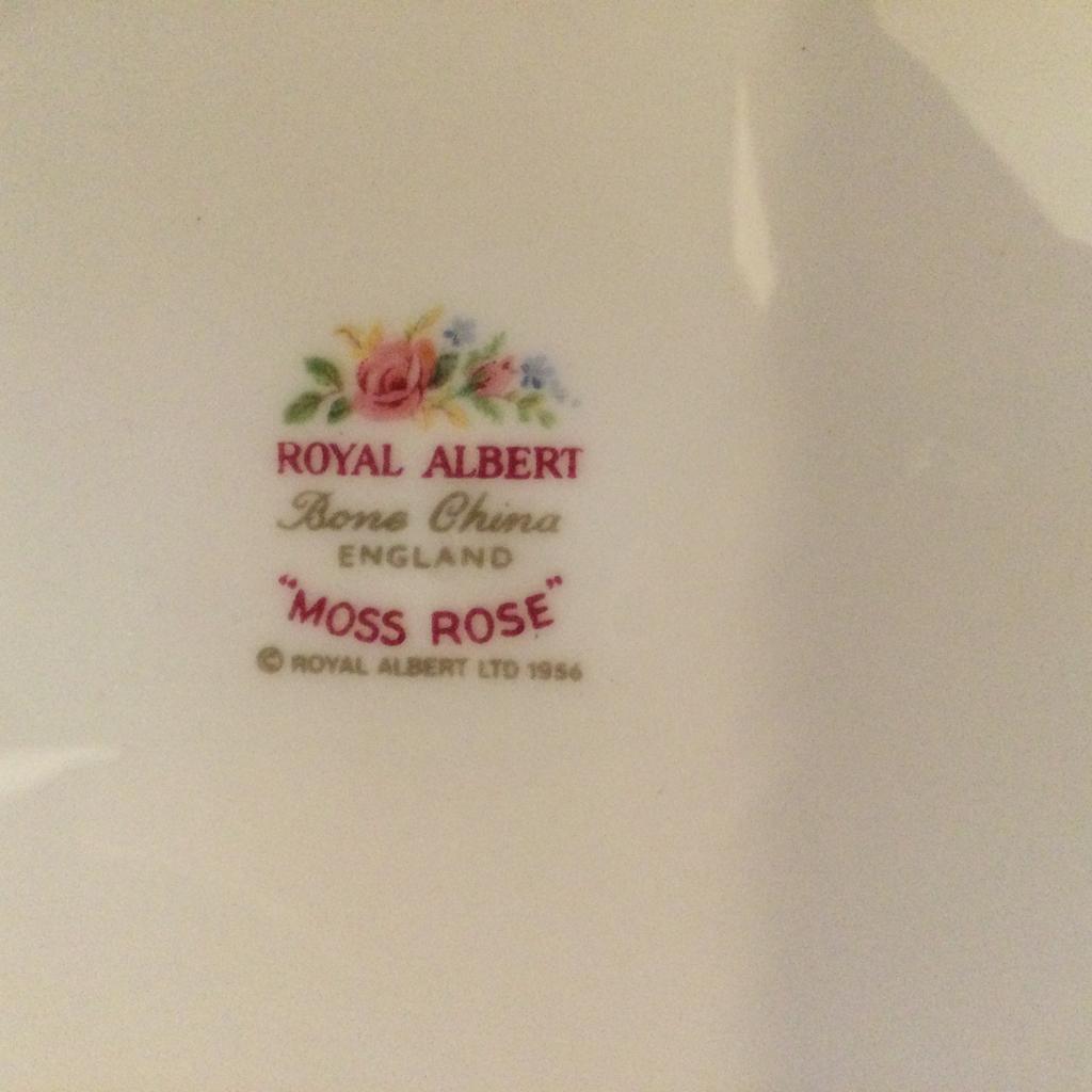 Royal Albert Moss Rose, Enlèvement, Comme neuf, Royal Albert, Service complet