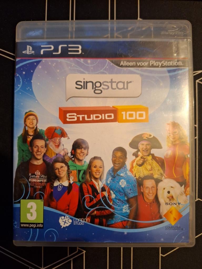 SingStar Studio 100 Playstation 3 (x2), Games en Spelcomputers, Overflocomputers, Muziek, Gebruikt, Ophalen of Verzenden