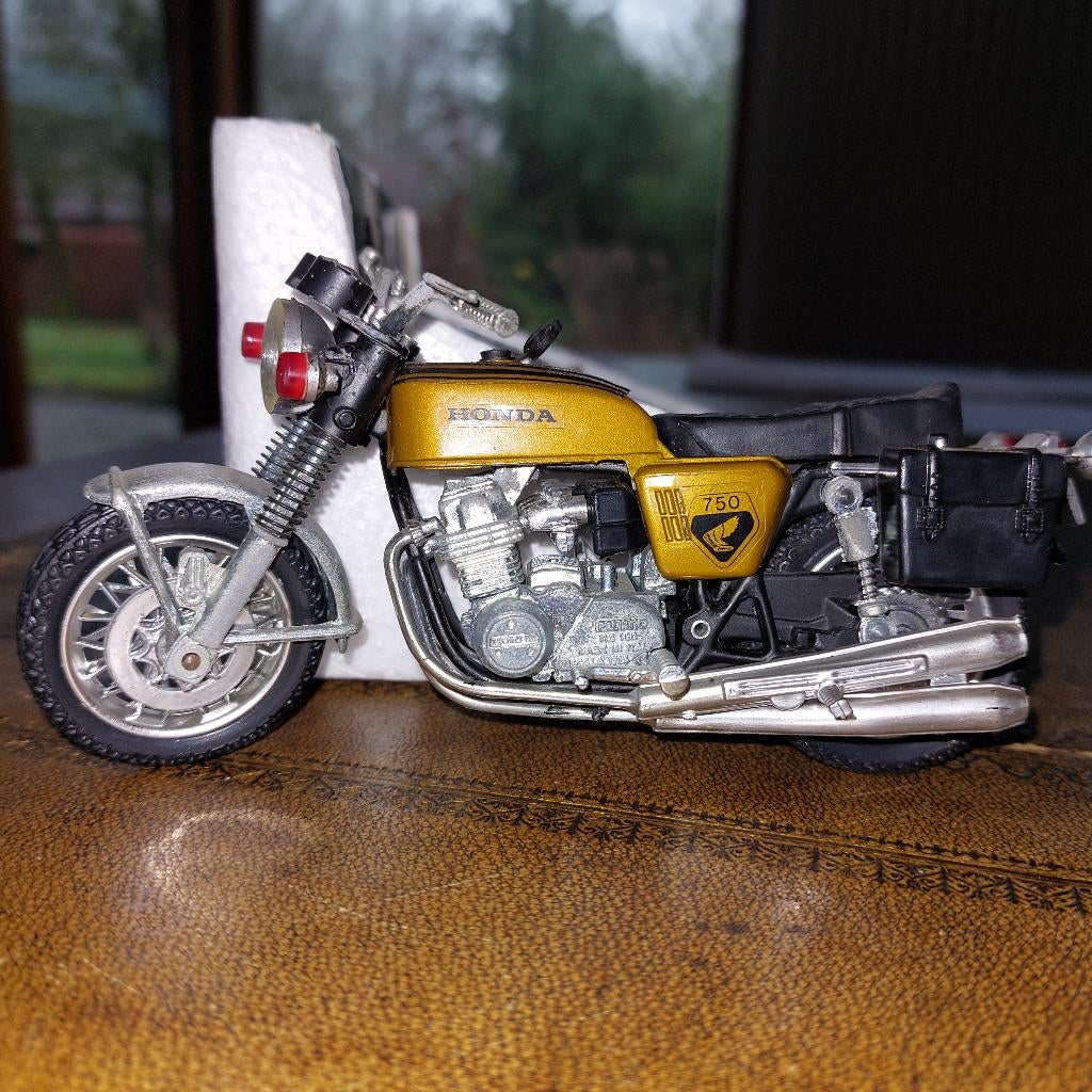 oude miniatuurmoto Honda 750 four, Ophalen of Verzenden, Gebruikt, Overige typen