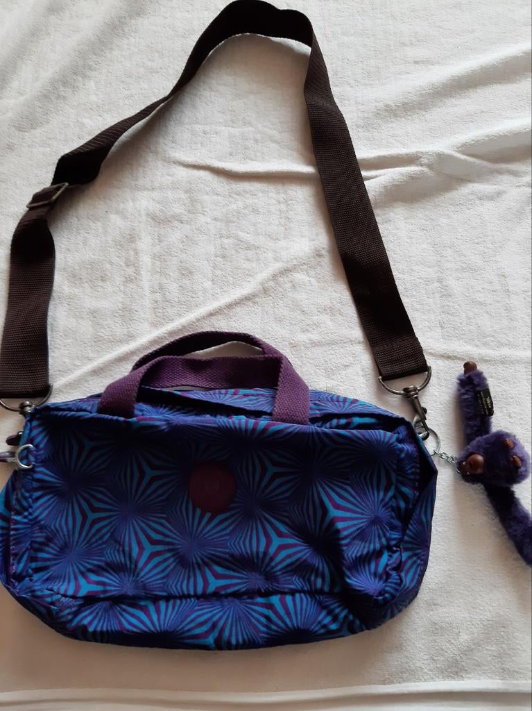 Sacs kipling, Enlèvement, Comme neuf
