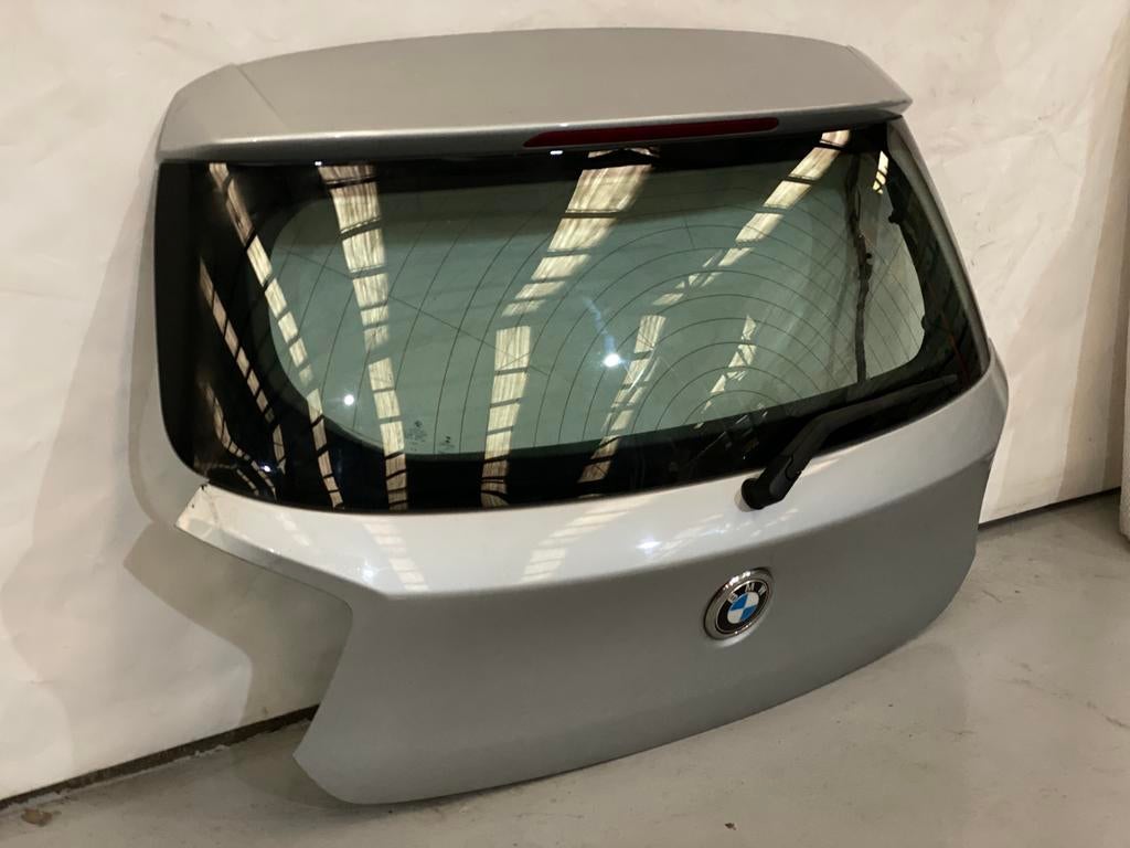 HAYON ARRIÈRE BMW serie 1 F20 F21, Arrière, Haillon arrière, Enlèvement, Utilisé