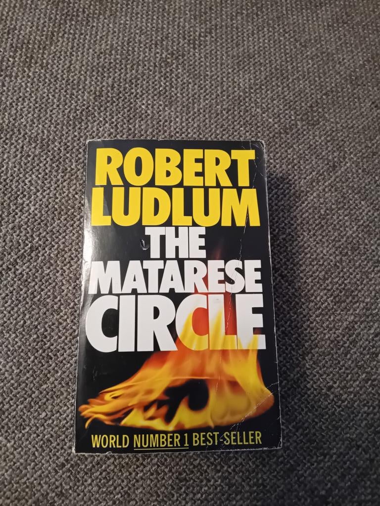 Robert Ludlum - The matarese circle, Ophalen of Verzenden, Gelezen, Robert Ludlum