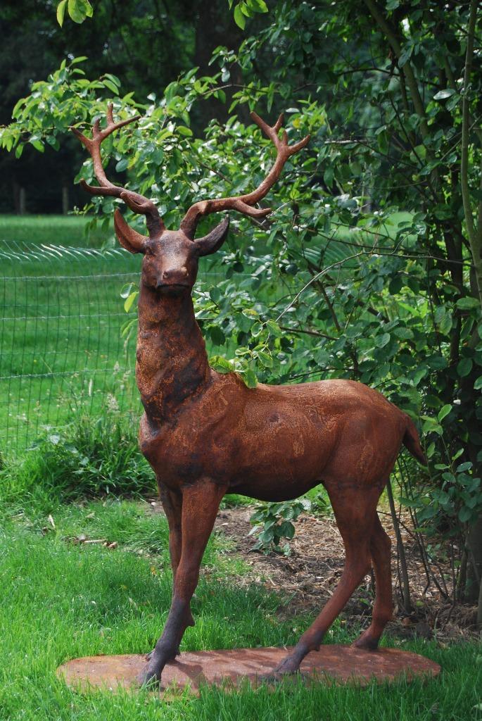 Grand cerf en fonte patinée, Jardin & Terrasse, Statues de jardin, Enlèvement, Neuf, Autres matériaux, Animal