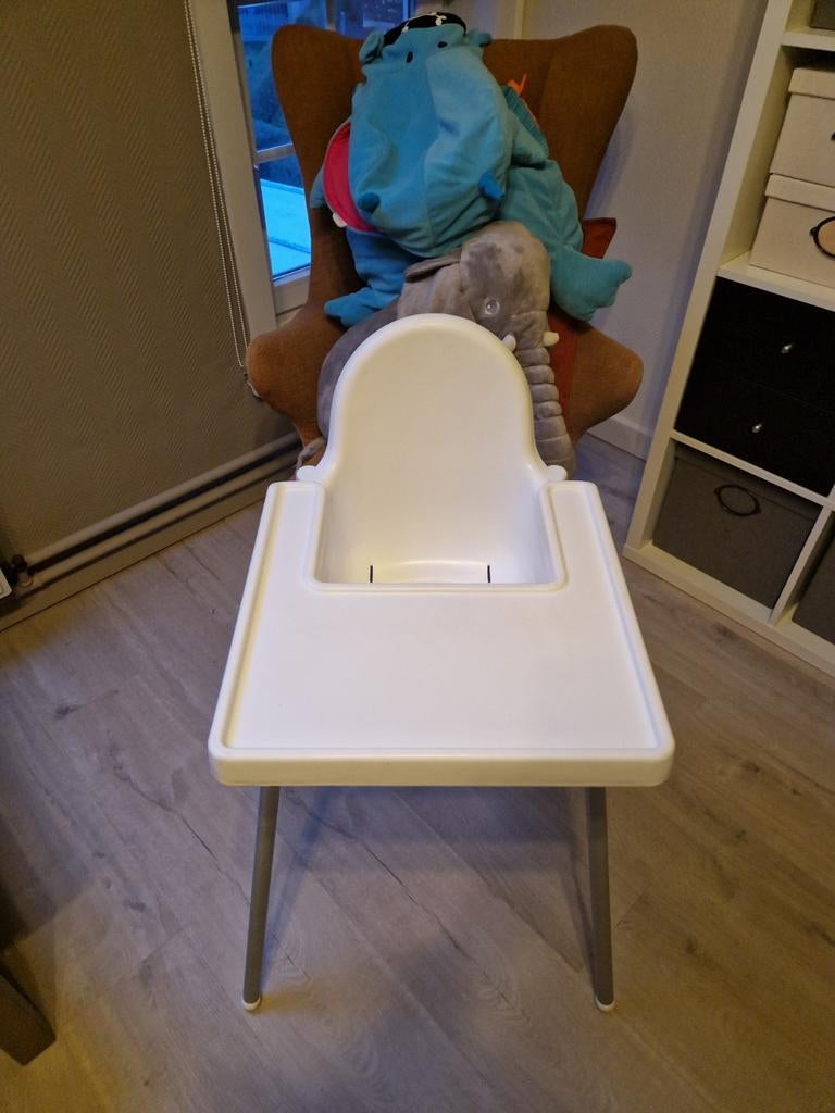 chaise de salle à manger ikea, Enfants & Bébés, Enlèvement