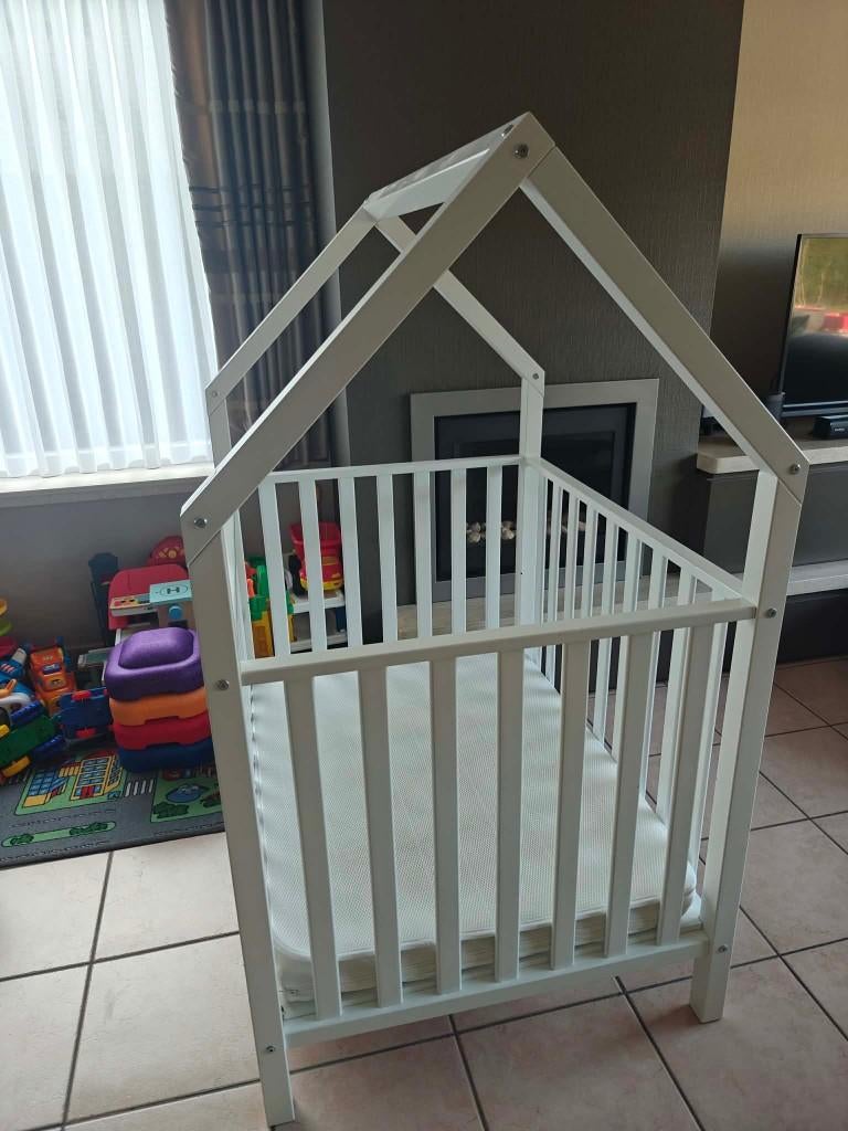 Box/park Bobita, om te bouwen tot speelhuisje mét toebehoren, Kinderen en Baby's, Babyparken, Gebruikt, Rechthoekig, In hoogte verstelbaar
