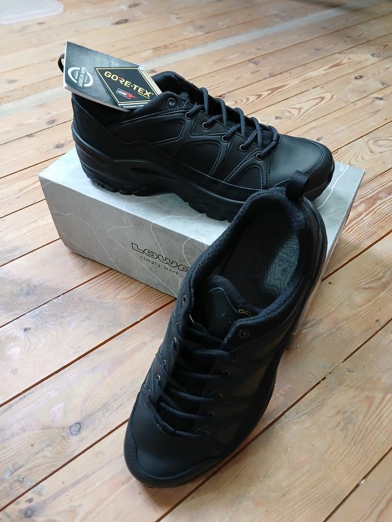 LOWA INNOX GTX LO 42 1/2, Ophalen of Verzenden
