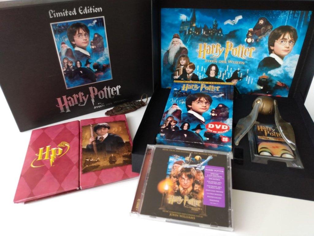 DVD BOX Harry Potter en de Steen Der Wijzen, Ophalen of Verzenden, Zo goed als nieuw, Overige typen