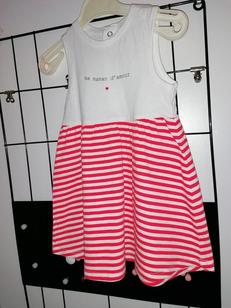 Kleedje voor 9 maanden, Enfants & Bébés, Vêtements de bébé | Taille 74, Kiabi, Robe ou Jupe, Enlèvement ou Envoi, Utilisé