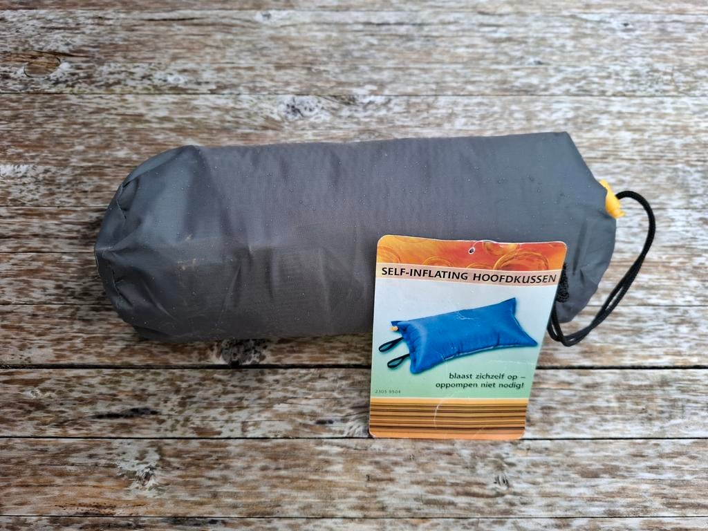 Coussin autogonflant (2 disponibles), Enlèvement ou Envoi, Comme neuf
