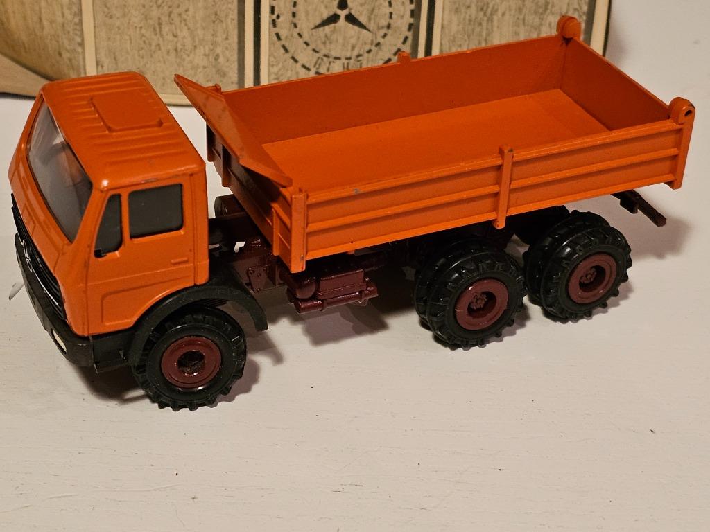Gescha 1/50 Mercedes Benz 2626AK 6W Tipper 3040 Truck, Enlèvement ou Envoi
