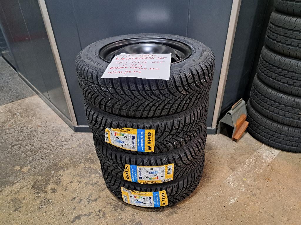 Fiat 500  en Panda en Ford Ka nieuwe winterbanden 175/65R14, Ophalen, Nieuw