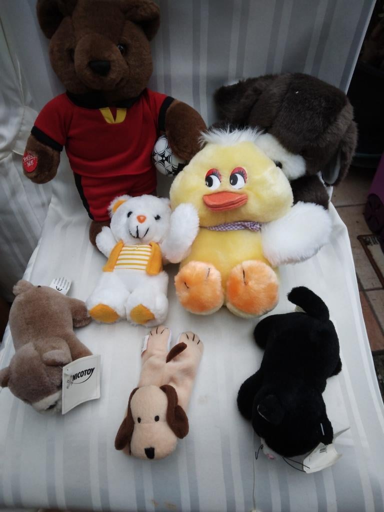 Partij knuffels, Ophalen, Zo goed als nieuw