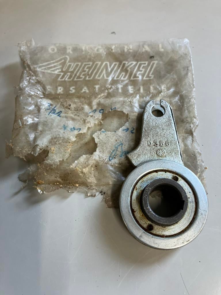 Heinkel oldtimer onderdeel., Enlèvement