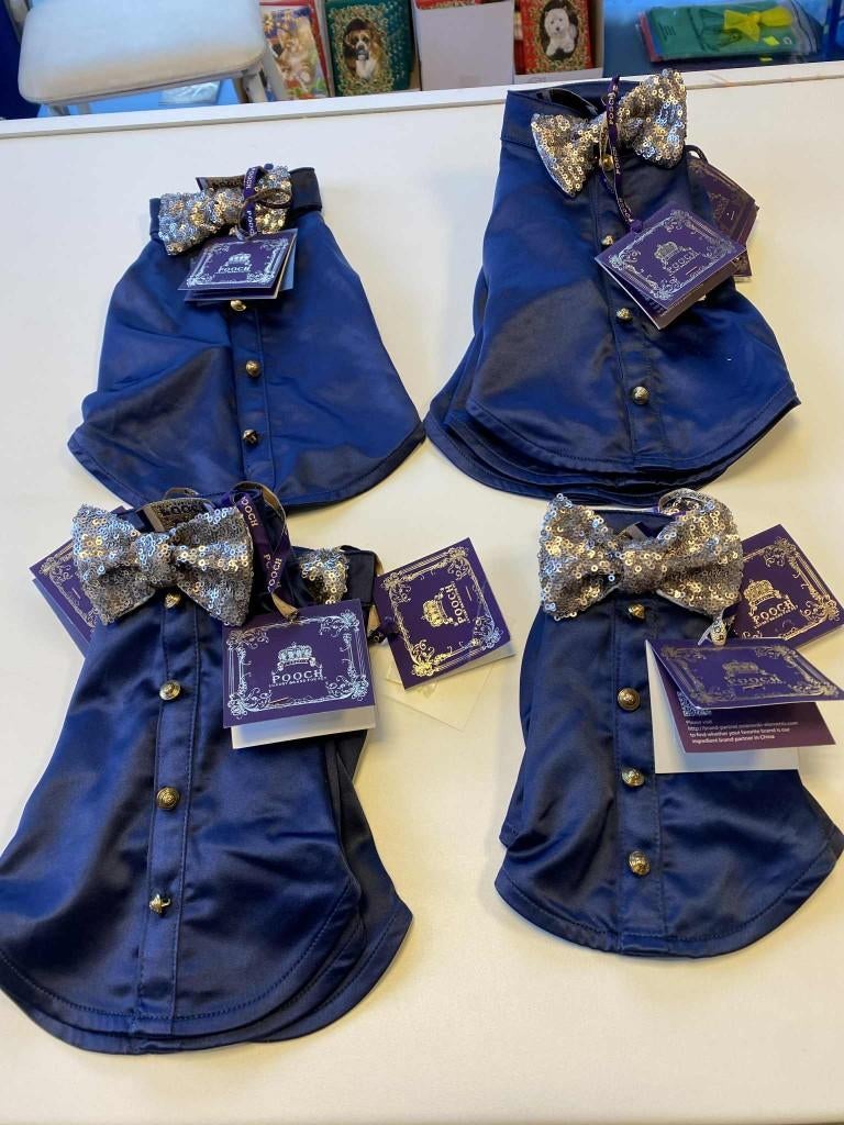 Luxe hondensmoking aan outletprijsje, Dieren en Toebehoren, Hondenkleding, Ophalen of Verzenden, Nieuw, Hondenkostuum