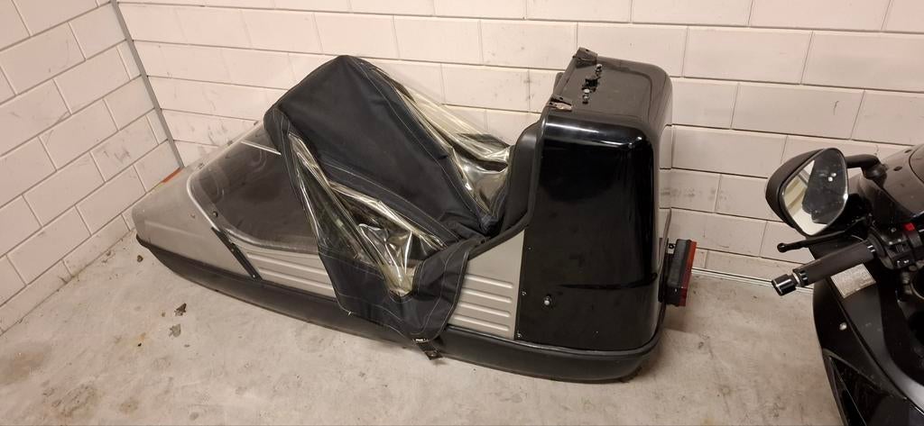 Velorex 700s zijspan 700 s zij span, Motoren, Ophalen