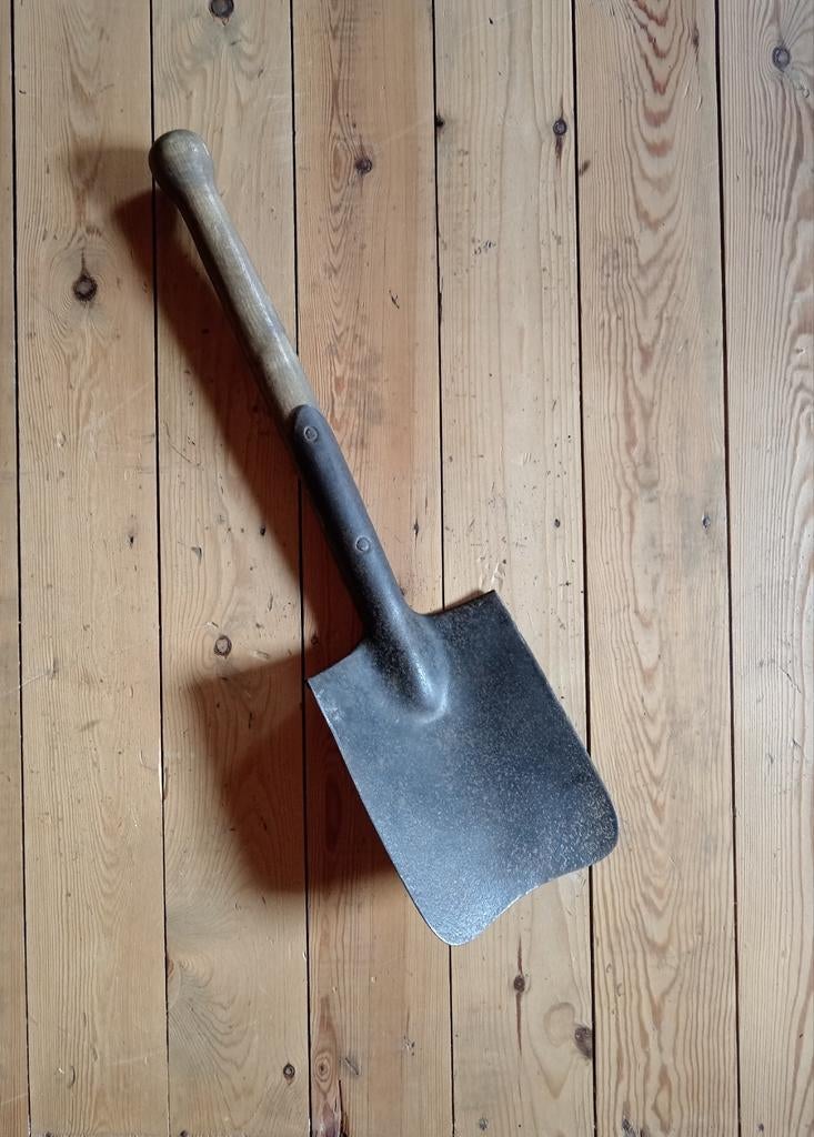 Duitse wo2 manschappen feldspaten, rechte schop, Ophalen of Verzenden