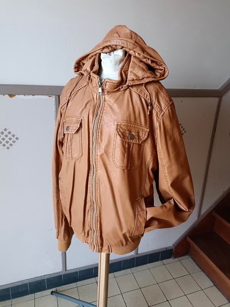 Veste blouson en faux cuir XL, Vêtements | Hommes, Enlèvement ou Envoi, Comme neuf, Taille 56/58 (XL), Brun