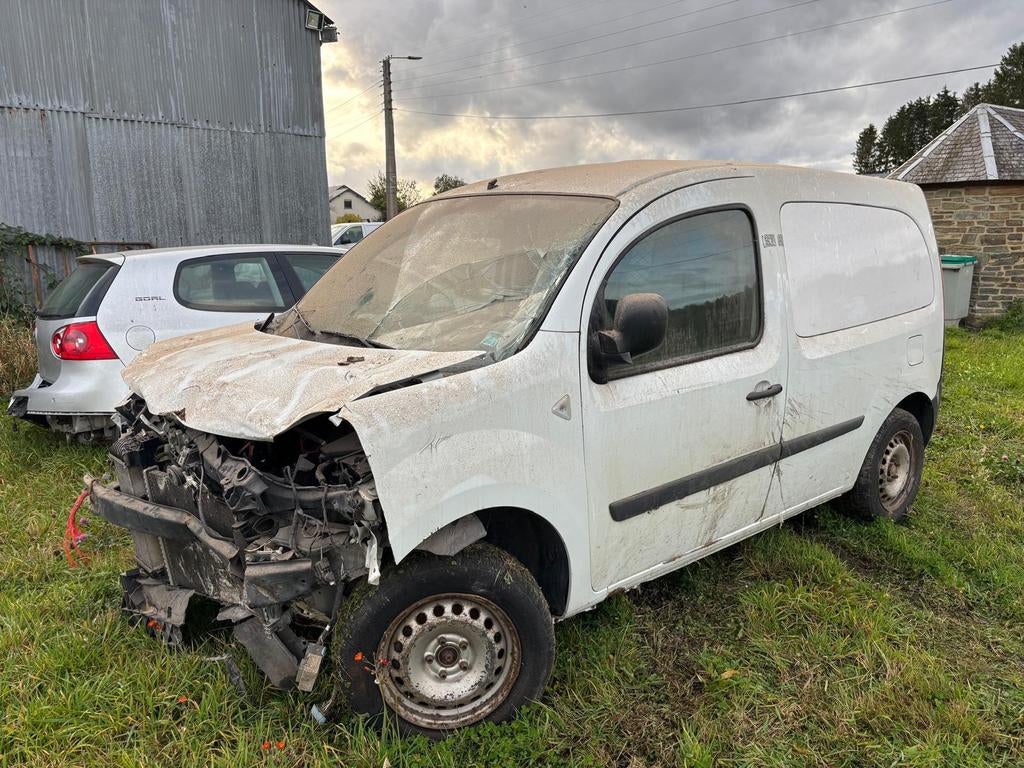 Renault Kangoo  Diesel pour pièces, Autos : Divers, Voitures accidentées, Enlèvement, Renault