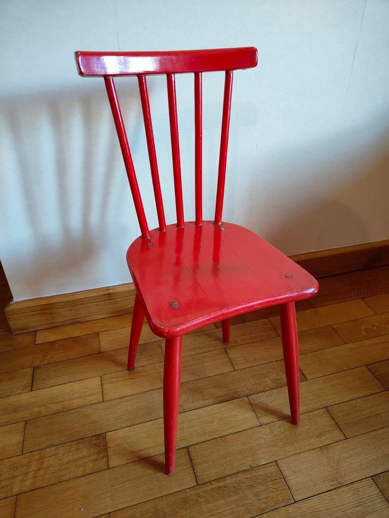 Mooi rood retro kinderstoeltje, Ophalen, Gebruikt