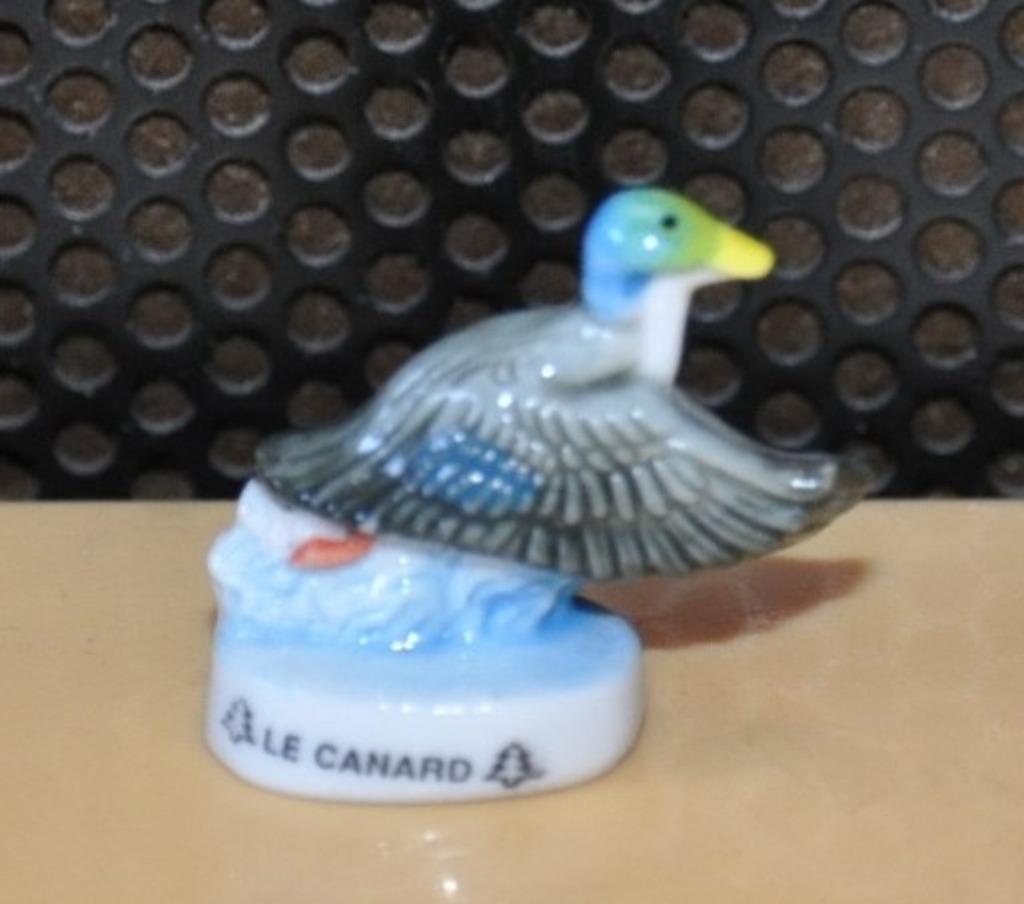 feve en porcelaine  canard, Enlèvement ou Envoi, Comme neuf, Animal