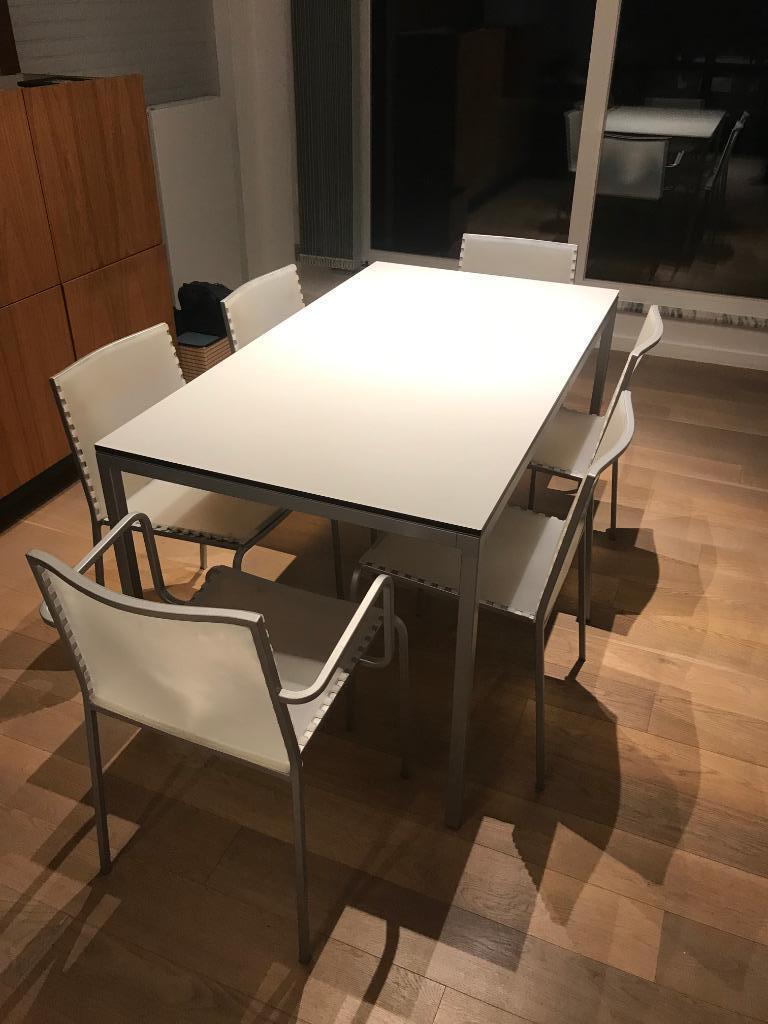 Tafel verlengbaar Desalto Design klassieker met stoelen, Huis en Inrichting, Ophalen, Overige materialen, 50 tot 100 cm, Zo goed als nieuw