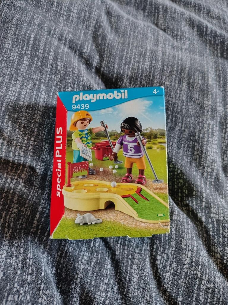 Kinderen met minigolf (9439), Enlèvement ou Envoi