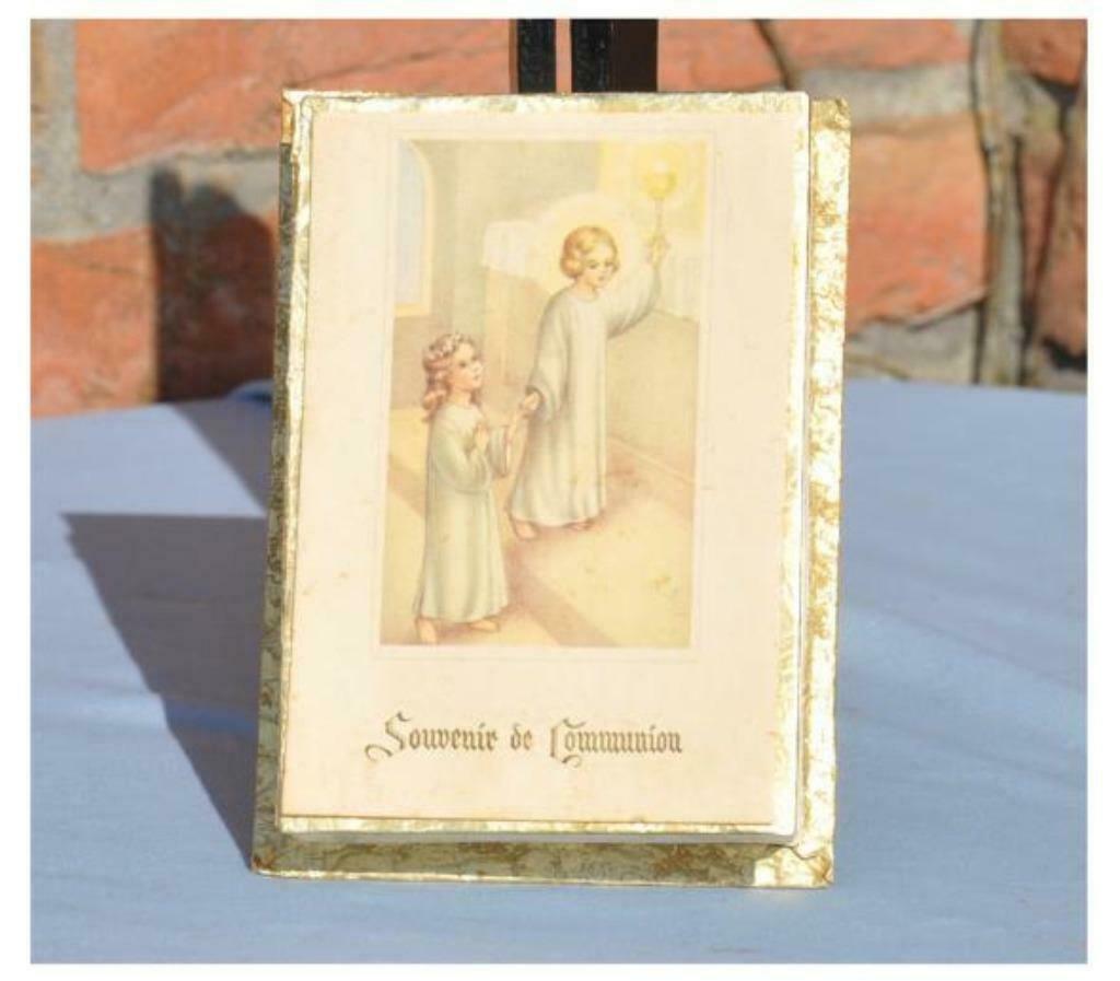 §ancienne boite souvenir de communion 3 mouchoirs, Enlèvement ou Envoi